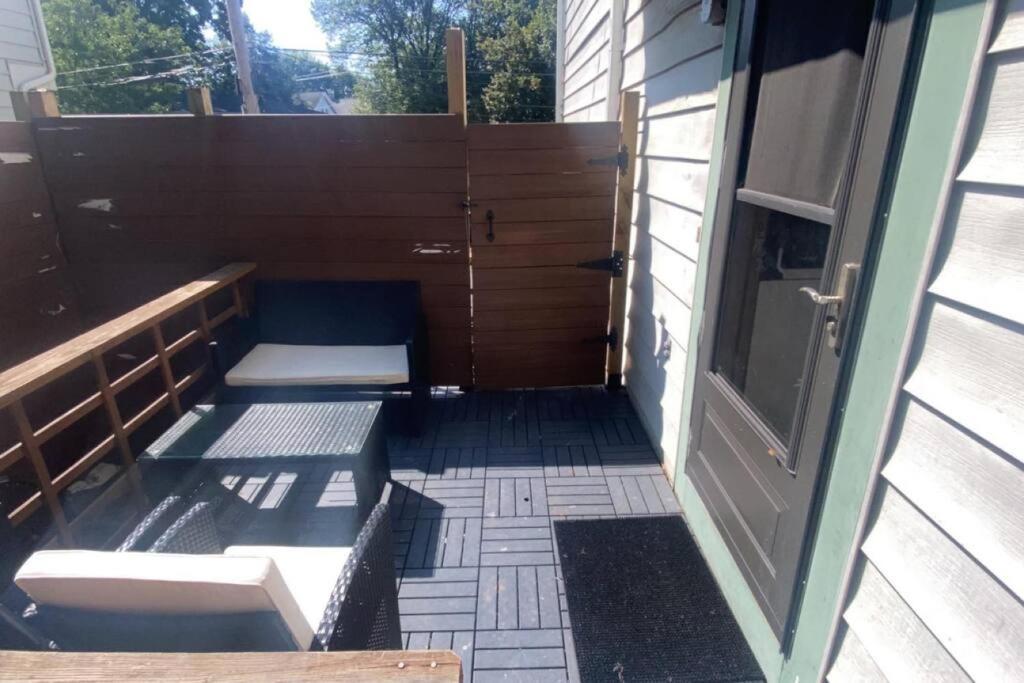 Rock Pad Airbnb New Haven Exterior photo